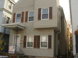270 E 236th St, Bronx, NY 10470