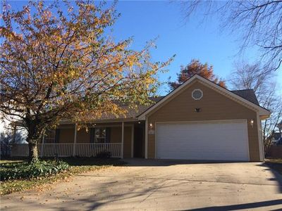 1013 SE 11th St, Lees Summit, MO, 64081