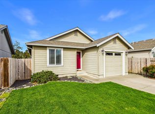 1938 Sagewood Way, McKinleyville, CA 95519