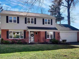 2565 Midpine Dr, York, PA 17404