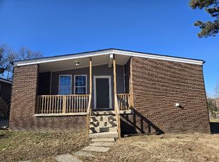 601 Saunders Pl #A, High Pt, NC 27260