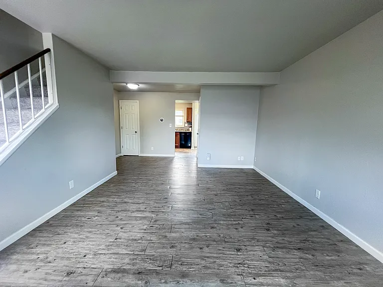 Parkview Townhomes — Photo 32