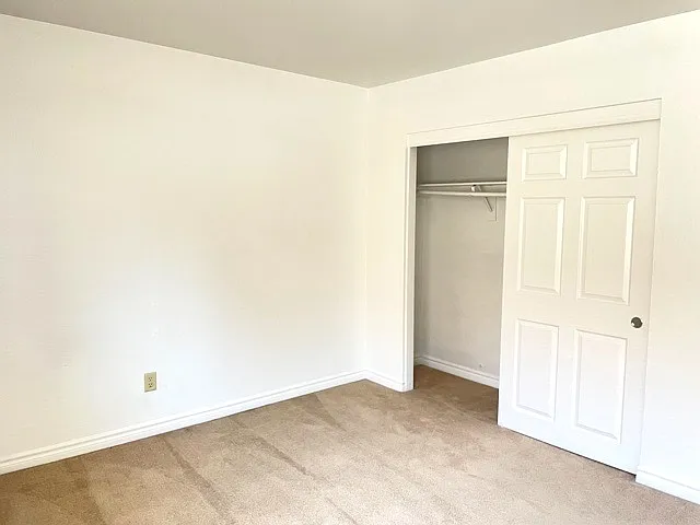 5317 Indian River Dr — Photo 13