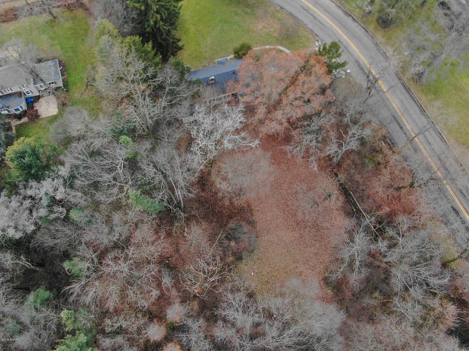 2nd image of 2845 Bronson Blvd