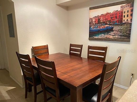 4th image of 826 Camargo Way Unit 108