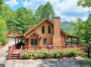 494 Black Bear Den Rd, Clayton, GA 30525