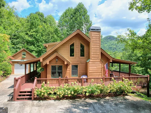 494 Black Bear Den Rd, Clayton, GA 30525