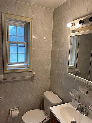 5th image of 221-14 69th Ave Unit 1
