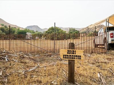 29121 Keningston Rd, Castaic, CA, 91384