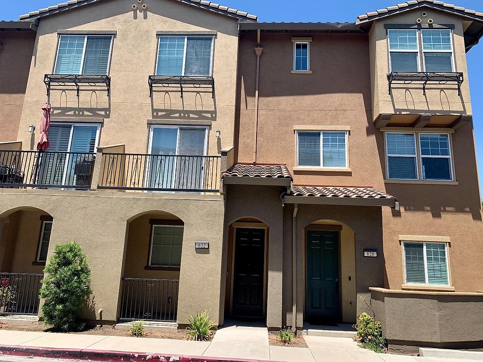 1st image of 622 Almaden Walk Loop