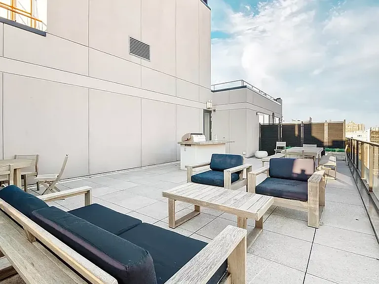 155 Attorney St #3B — Photo 10