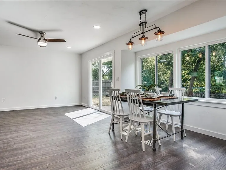 6220 Blarwood Dr — Photo 11