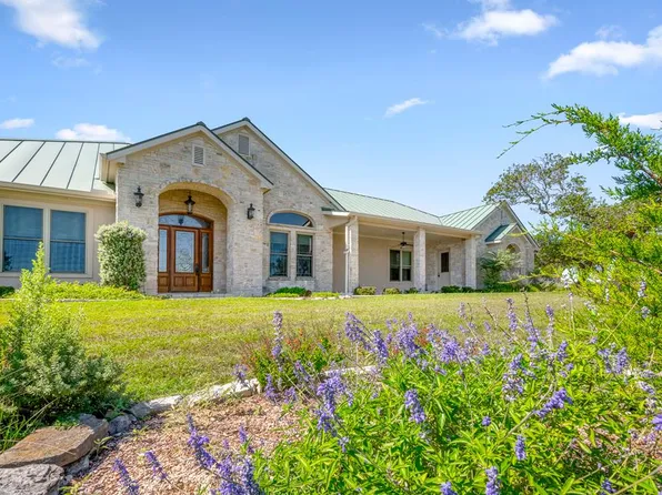 1662 Landmark Rd, Kerrville, TX 78028