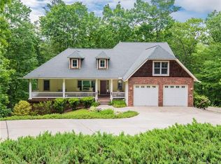 44 Oak Hollow Dr, Asheville, NC 28805