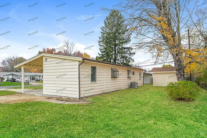 1600 Kay Dr — Photo 11