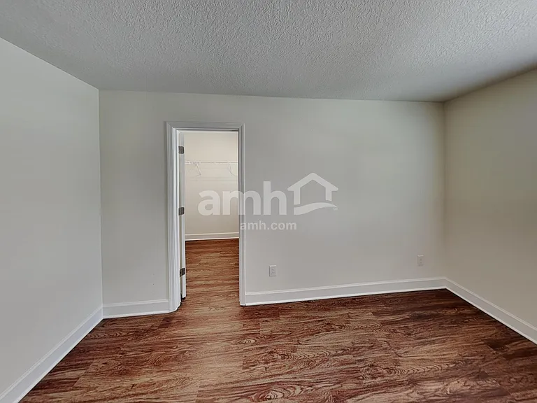 8526 Belfort Landing Dr — Photo 31