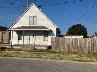 115 N Vine St, O'Fallon, IL 62269