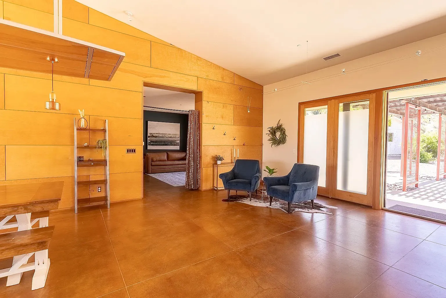5 bed, 4.5 bath, 3500 sqft, $6,000 — Photo 4