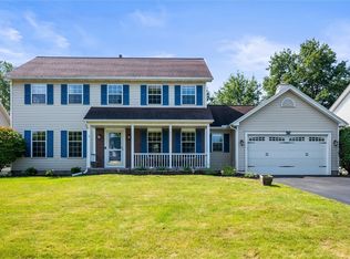 65 Barclay Ct, Rochester, NY 14612