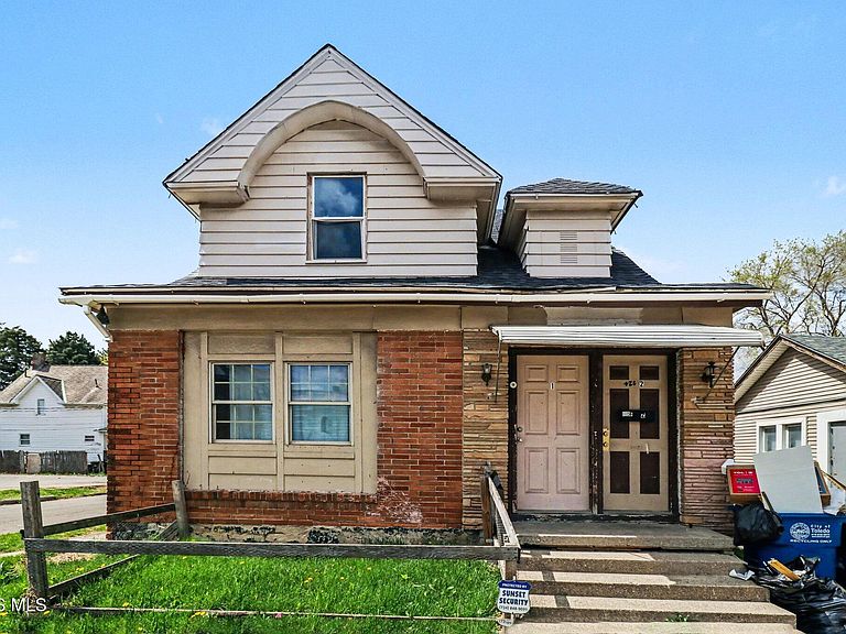 Listing photo 3