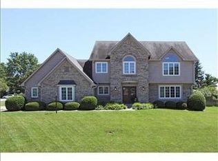 614 Smokey Ln, Carmel, IN 46033