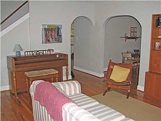 4th image of 3022 Seneca Blvd