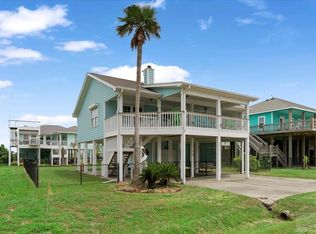 2305 Martinique, Crystal Beach, TX 77650