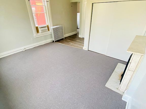 3rd image of 2130 Saint James Ave #3