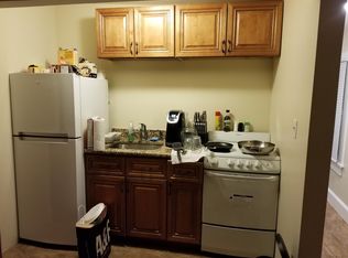 144 Mount Hope St, Lowell, MA 01854