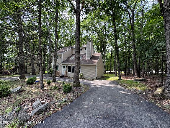 2nd image of 319 Hyland Dr