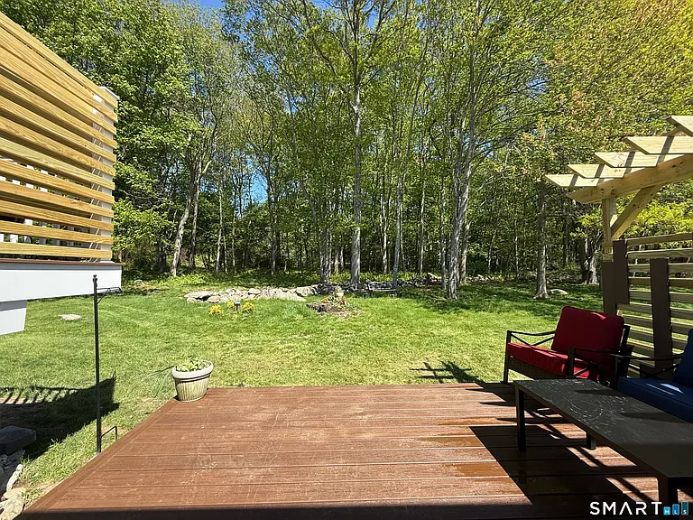 29 Deer Ridge Rd — Photo 35