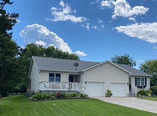 6351 Jay Dr, Monroe, MI 48161