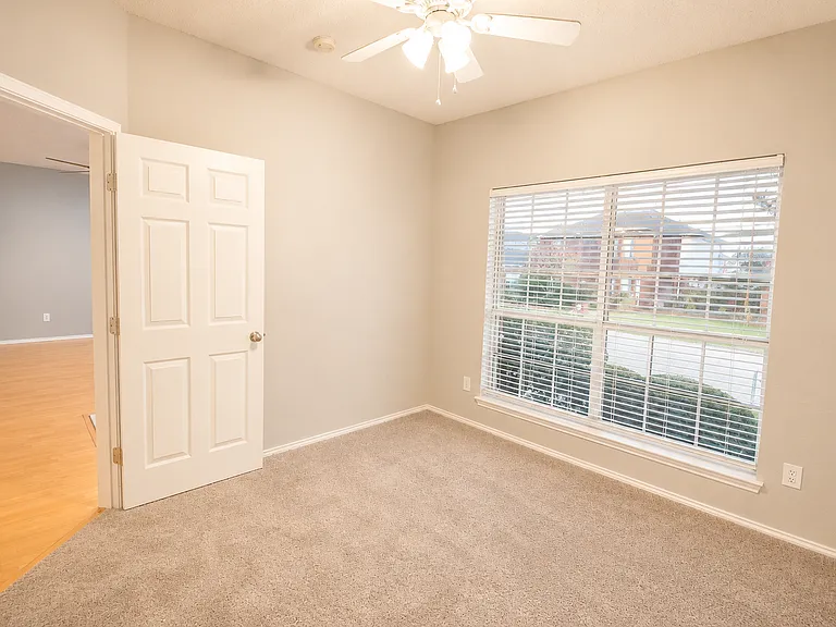 Second bedroom