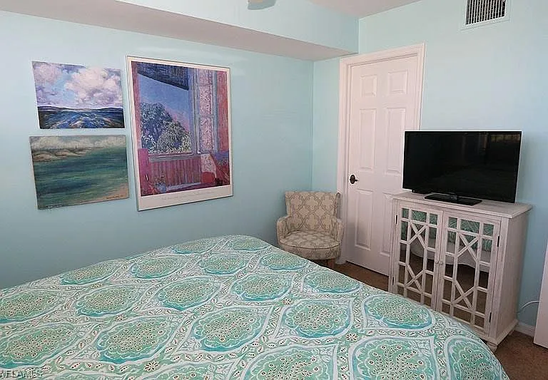 5550 Heron Point Dr #504 — Photo 10