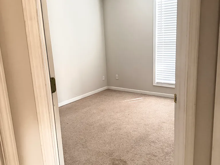 128 Shadowbrooke Cir — Photo 19