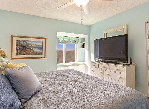 2nd image of 1655 Sea Dunes Pl #1655