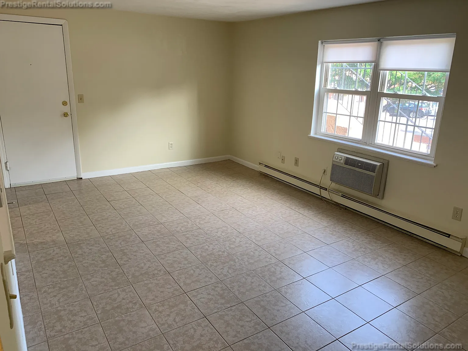 1 bed, 1.0 bath, 700 sqft, $1,675 — Photo 3