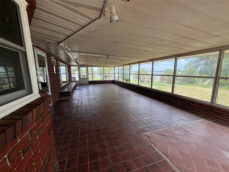 1145 S Lake Reedy Blvd — Photo 10