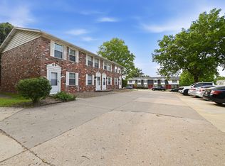1498 Dartmouth Dr #1498, Saint Charles, MO 63303