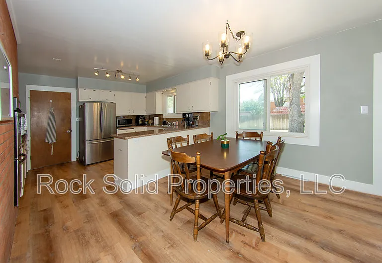 5512 Frederick Dr — Photo 6