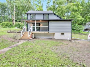 104 Willow St, Nanticoke, PA 18634