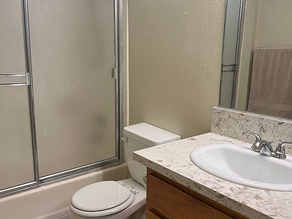 4th image of 770 W Summerland Ave APT 206