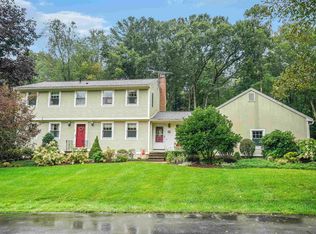 16 Quinton Dr, Nashua, NH 03062