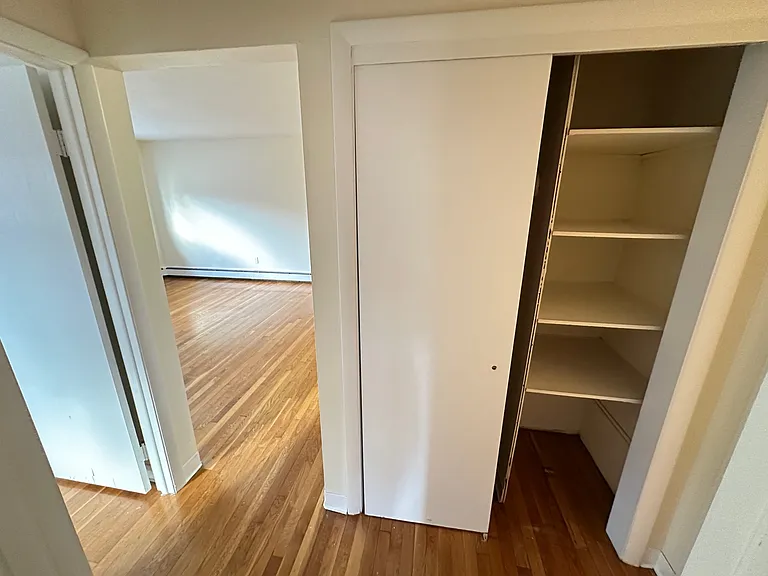 20 Riverside St #2-3 — Photo 4