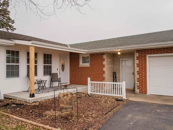 2749 N Highway 96 Rd, Ursa, IL 62376