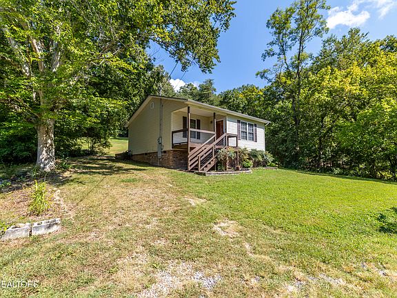 4th image of 2305 Smith School Rd