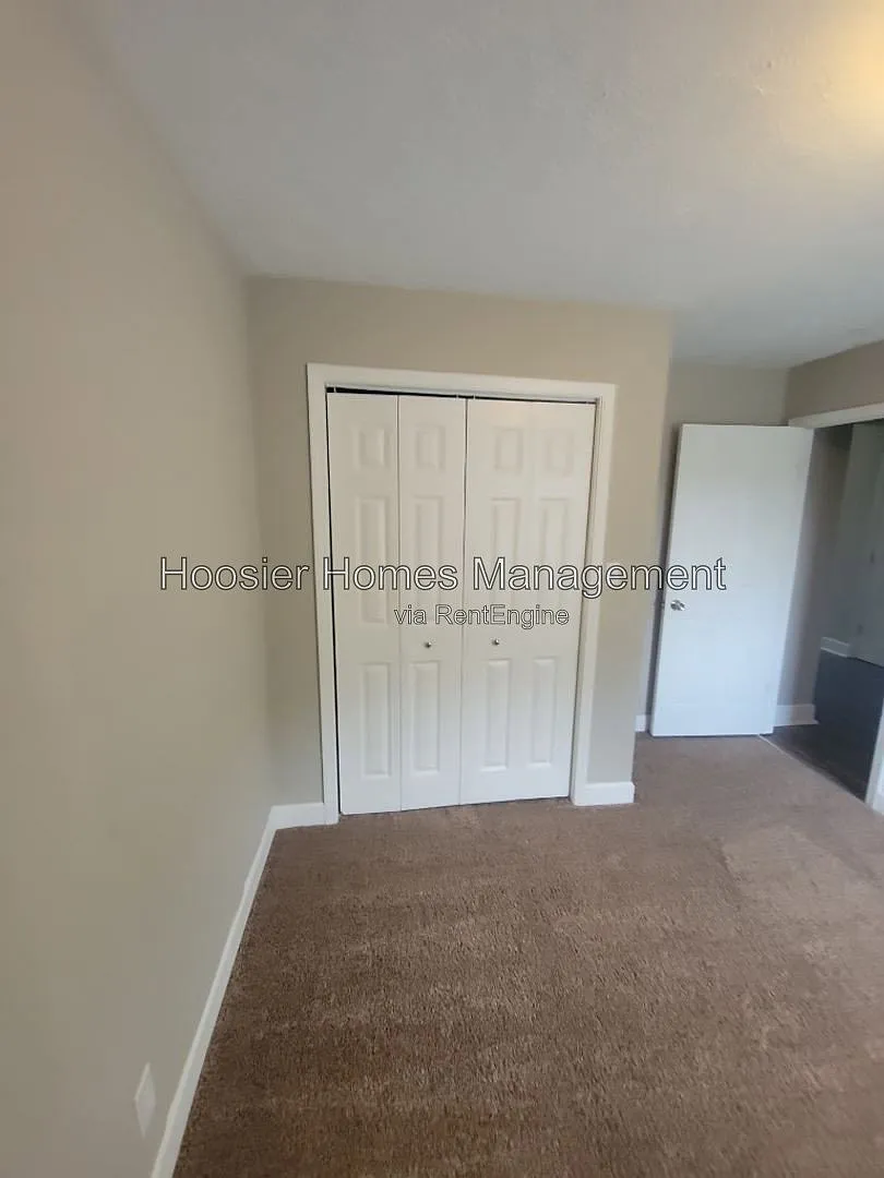3 bed, 2.0 bath, 1340 sqft, $1,900 — Photo 1