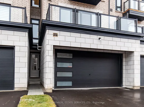 3207 6th Line Unit 2, Oakville, ON L6H 1W6