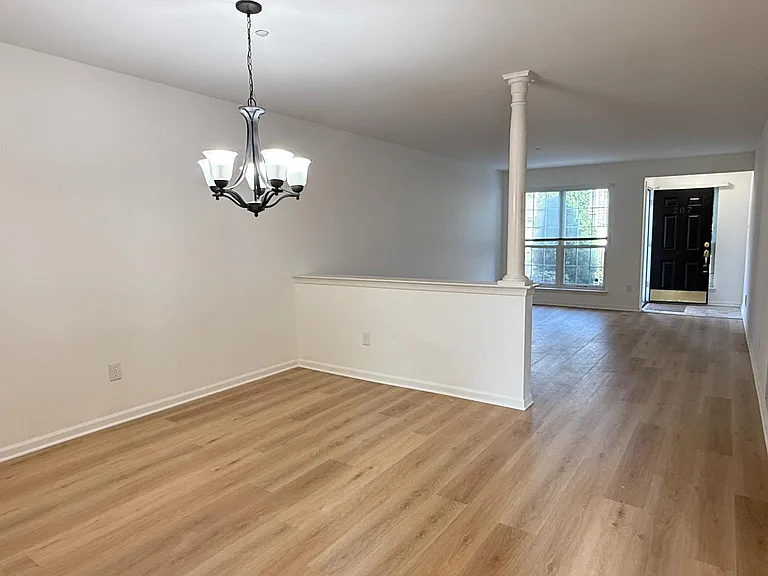 207 Valley Forge Lookout Pl — Photo 5