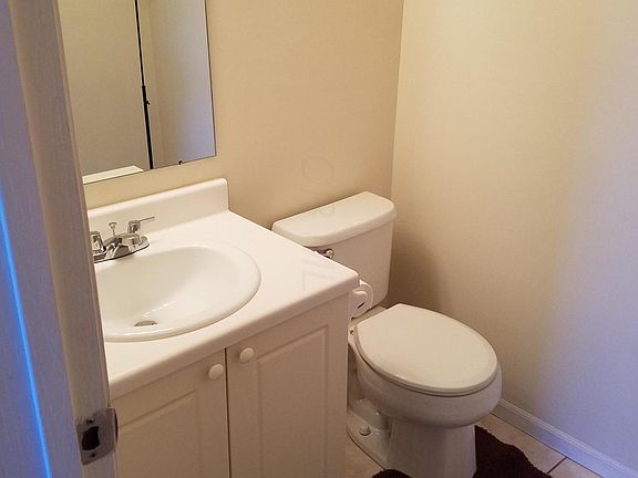 5th image of 4032 Blendon Grove Way #44A